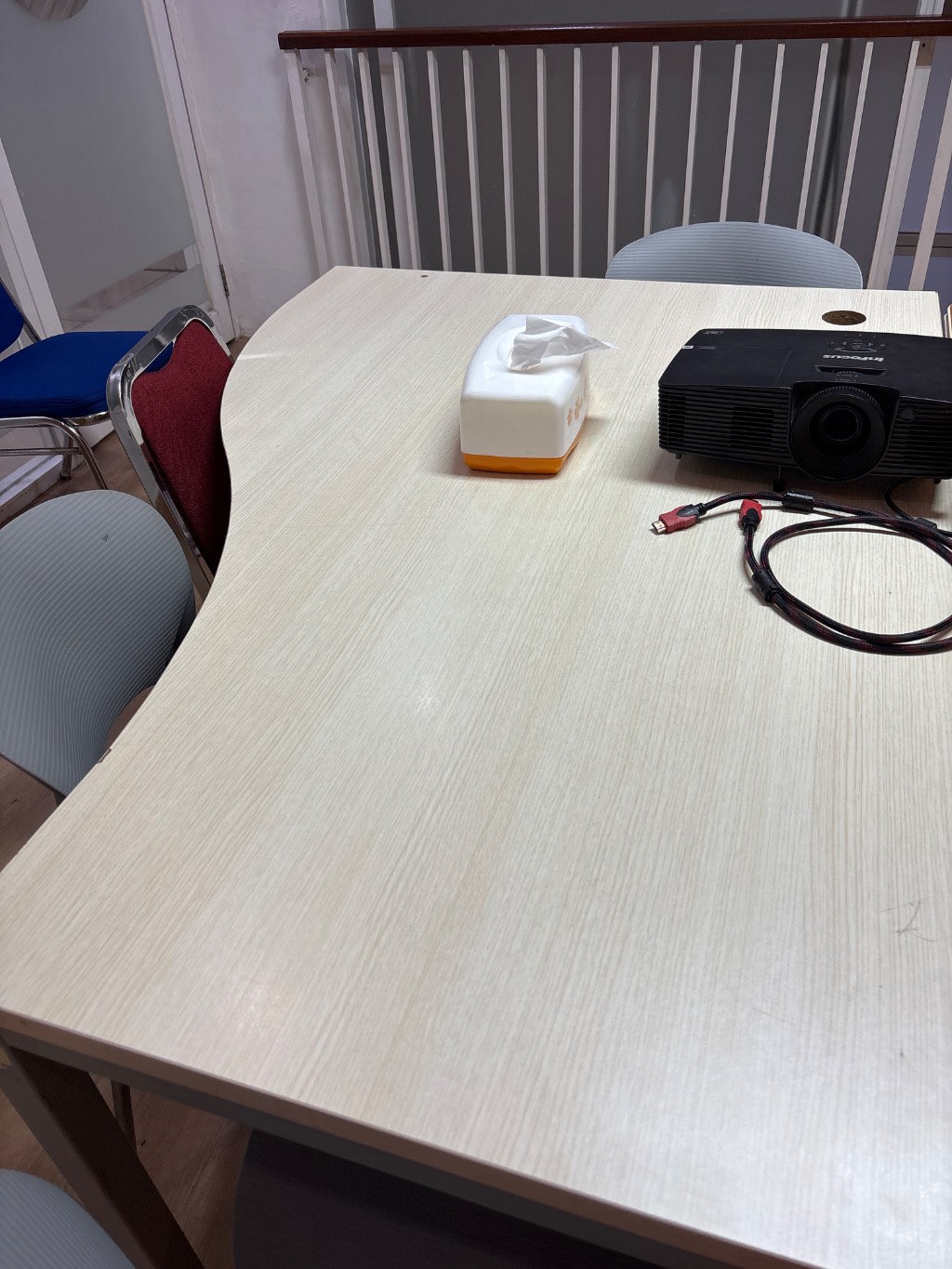Meja meeting